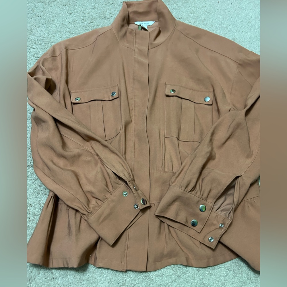 Nine West Large Orange Peach Zip-up Shirt and Pants Set Chic